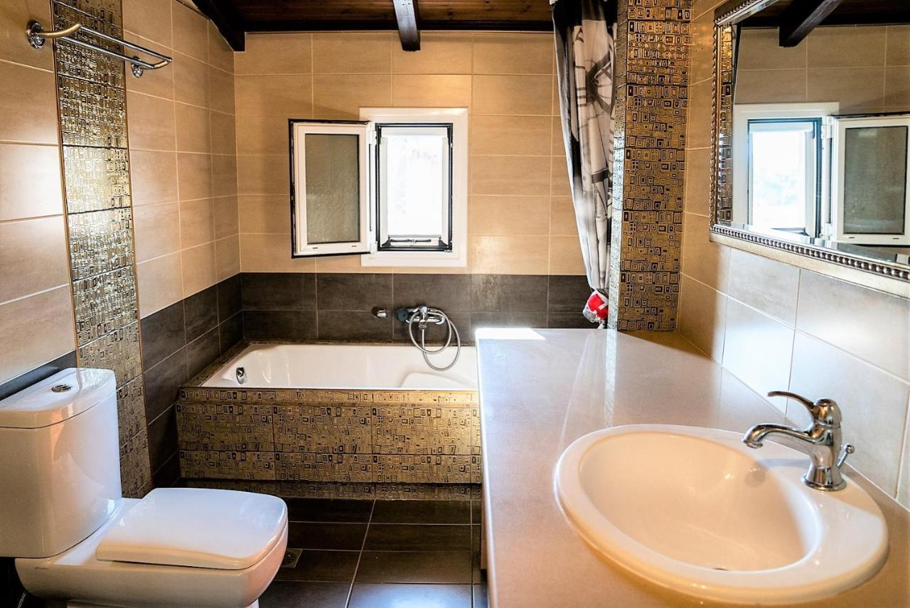 Liberis Loft Suite Argostoli  Exteriör bild